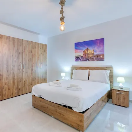 Stunning 3br With Magnificent Views By 360 Estates