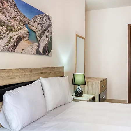 Stunning 3br With Magnificent Views By 360 Estates Apartmán Mellieħa