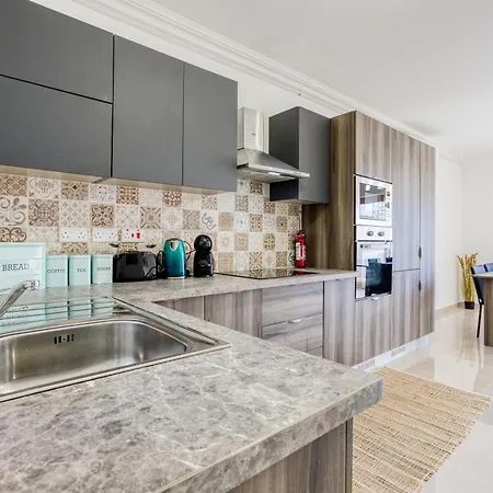 Apartmán Stunning 3br With Magnificent Views By 360 Estates *