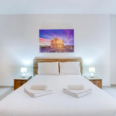Stunning 3br With Magnificent Views By 360 Estates